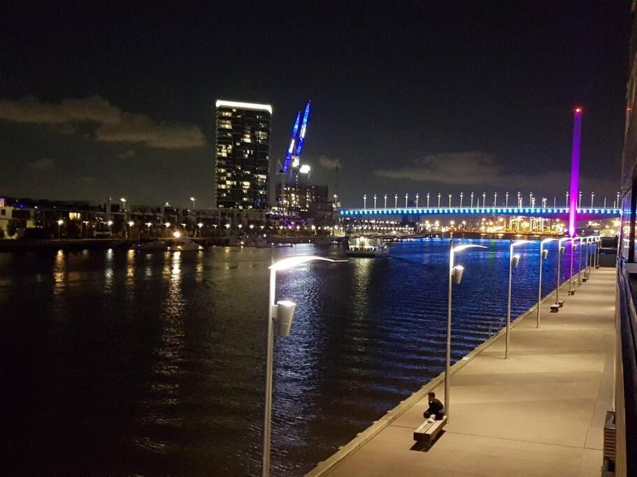 Melbourne Docklands Riverside Views Buitenkant foto